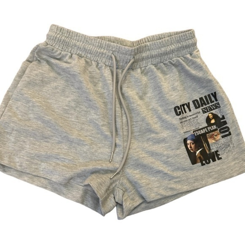 Women’s Sweat Shorts with Mona Lisa Accent Size 2/XS